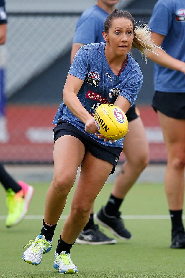 AFL 2016 Training - Western Bulldogs Womens Training 221116